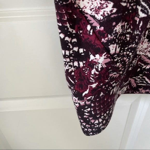 Joie Caleigh Paisley Floral Purple Cropped Sweatshirt Size Large - Picture 8 of 13